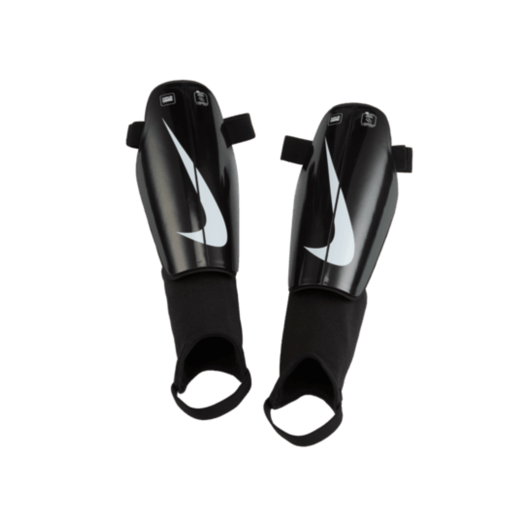 Nike Charge Youth Soccer Shin Guards Medium
