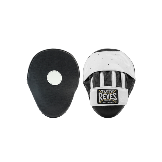 Cleto Reyes Guanteletas