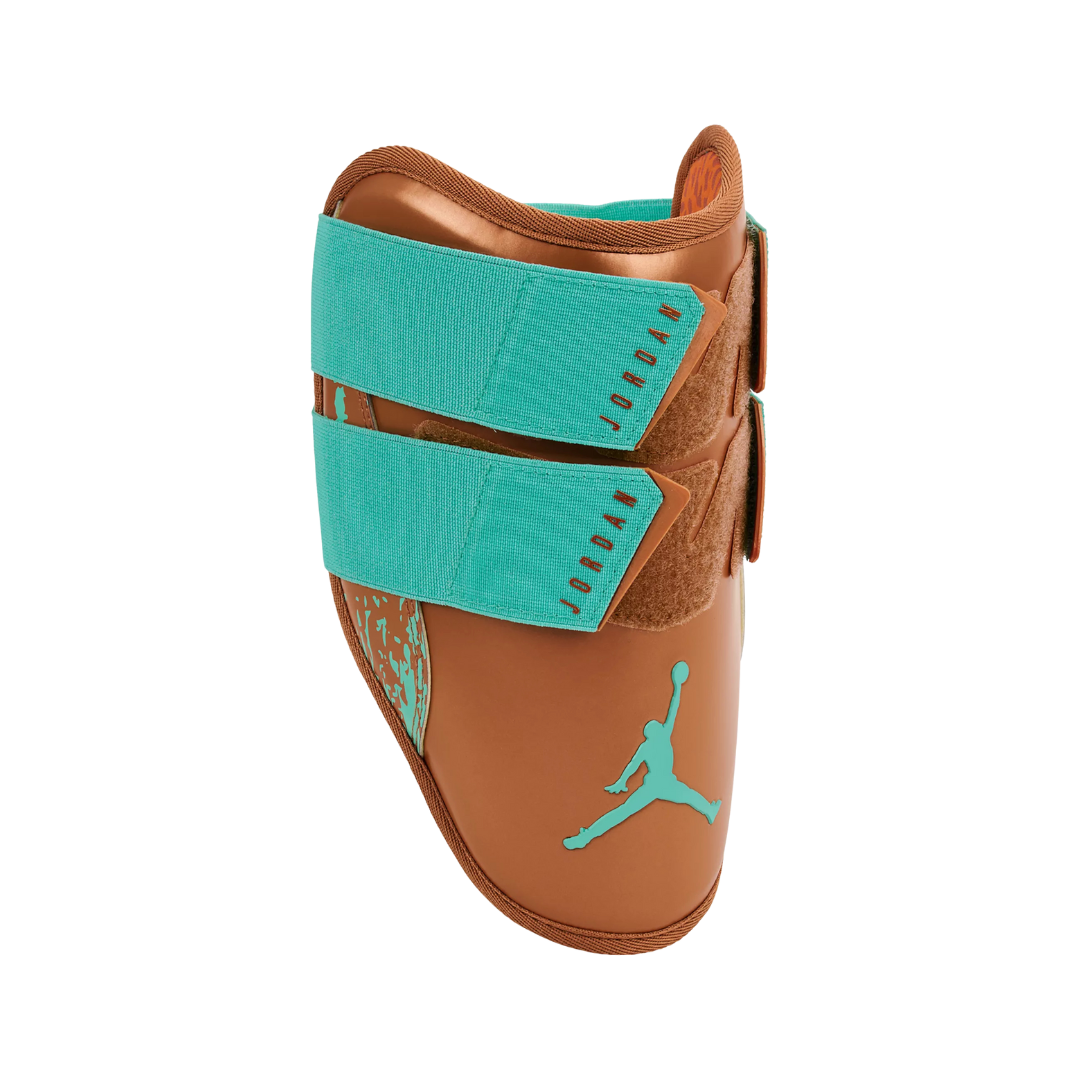 Nike Adults Jordan Batters Elbow Guard (Brown)